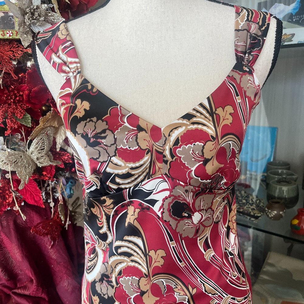 Nwot-Burgundy Printed Front And Solid Back - image 1